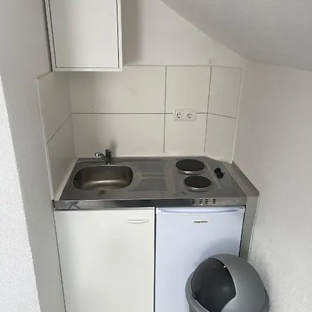 Konukevi Ned Rooms II *